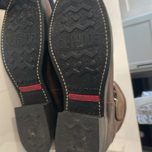 EUC Leather boots with zipper closure. Sz 9. - Picture 4 of 6